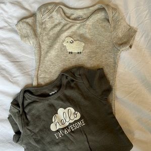 Carter’s Onesie Bundle